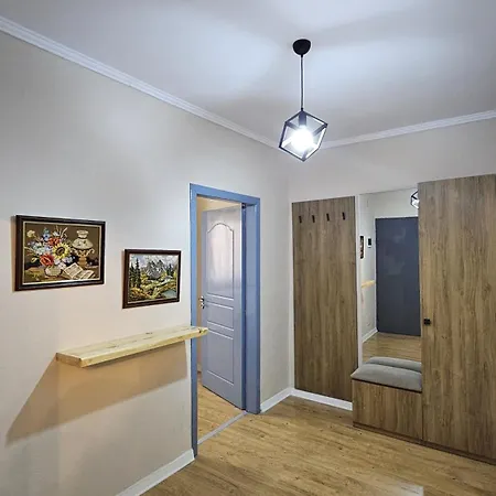 Ela 1 Apartment