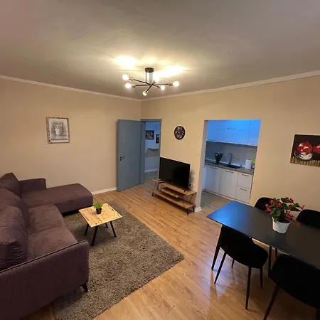 Ela 1 Apartment